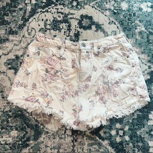 Mossimo Supply Co. Floral Jean Shorts - Cream and Pink